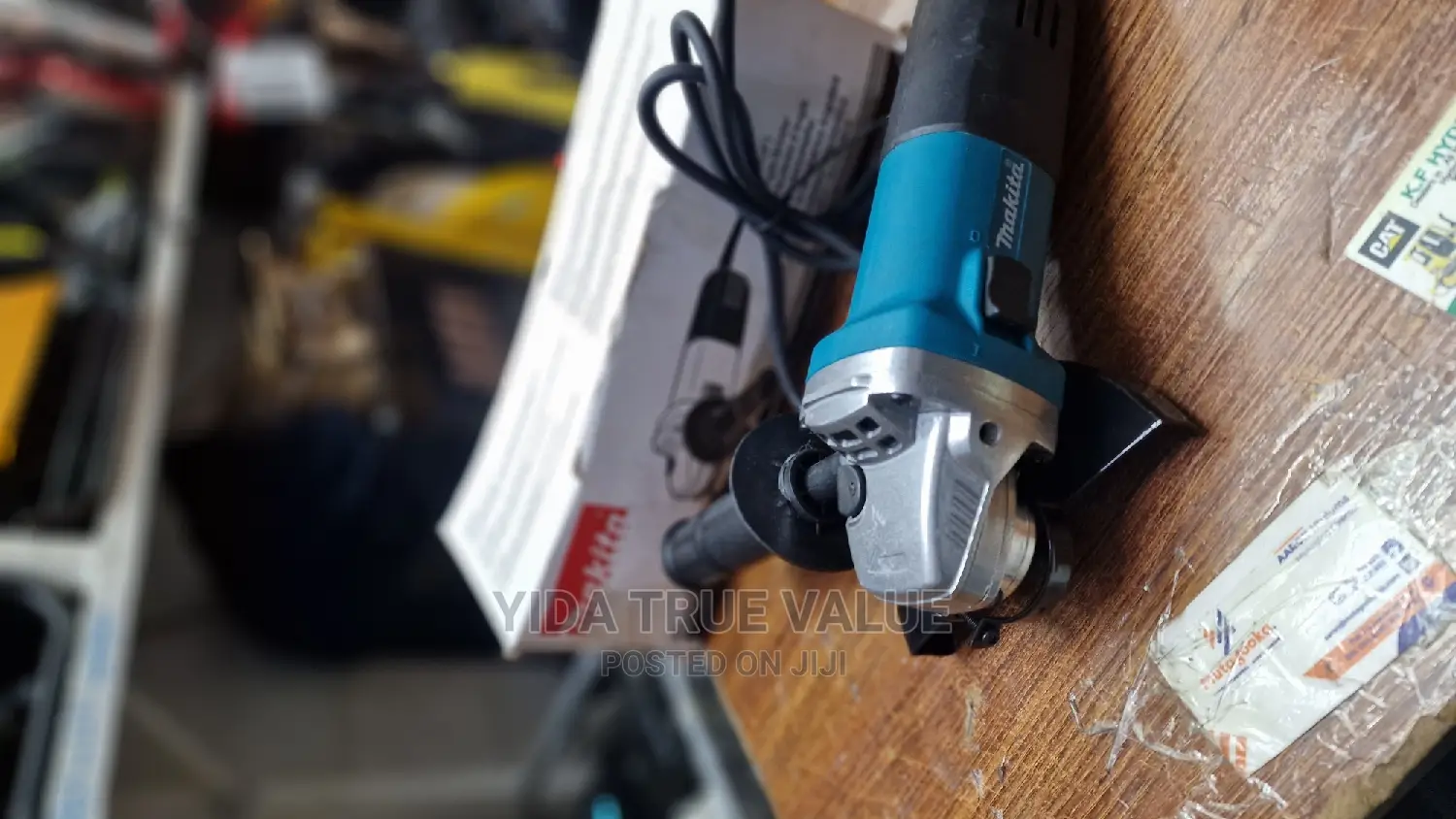 Makita Grinder M10