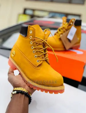 Timberland Premium Warm Lined Boots 6 Inc
