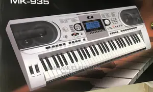 MK 935 Piano