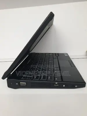 Laptop Dell Latitude 2120 2GB Intel Atom HDD 256GB