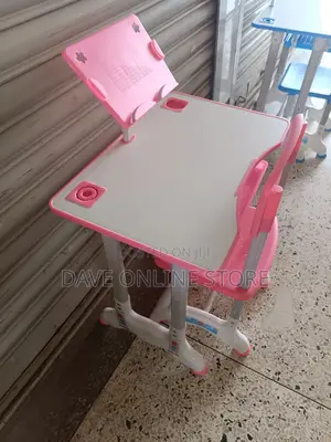 2 in 1 Kid's Table and Study Seat.