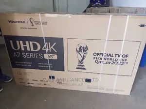 65 UHD Smart Hisense Tv