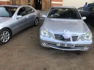 Luxurious and Elegant Cars for Hire