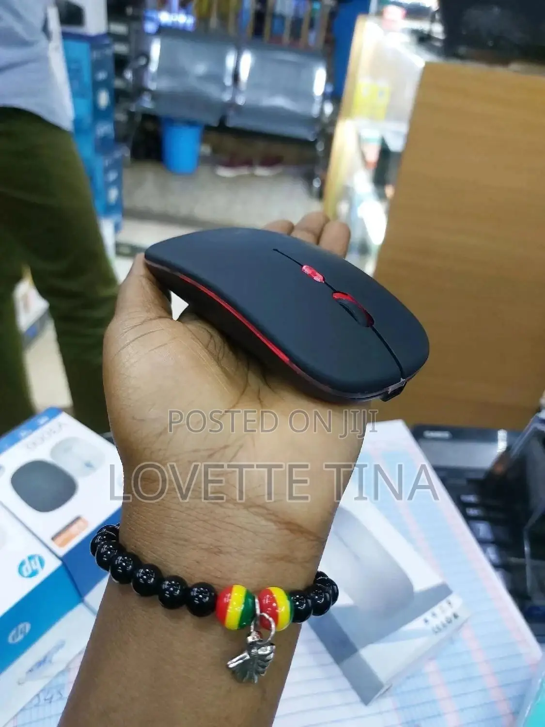 Beautiful Rechargeable Wireless Mouse