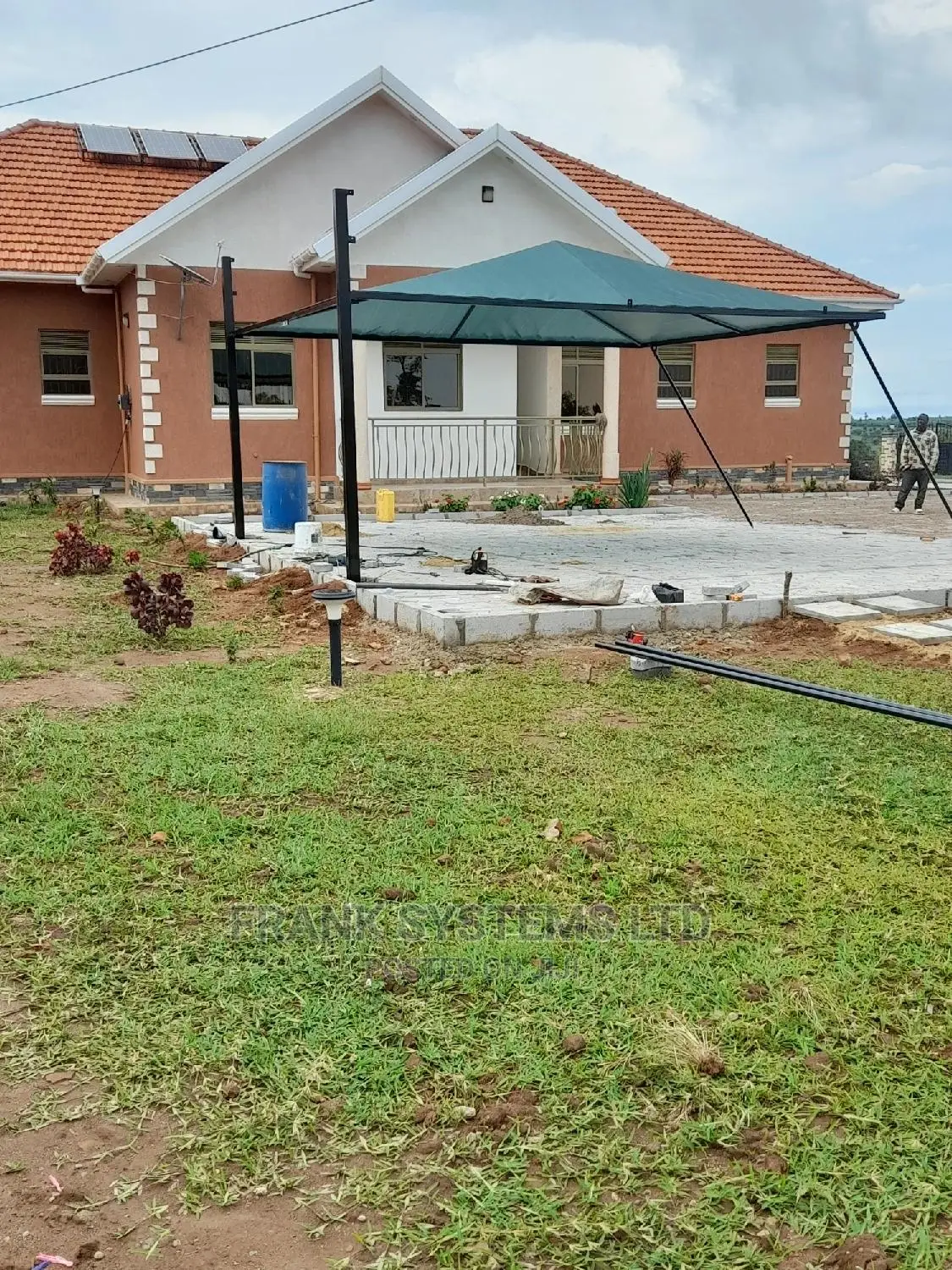 Car Parking Shade Installation / Carport