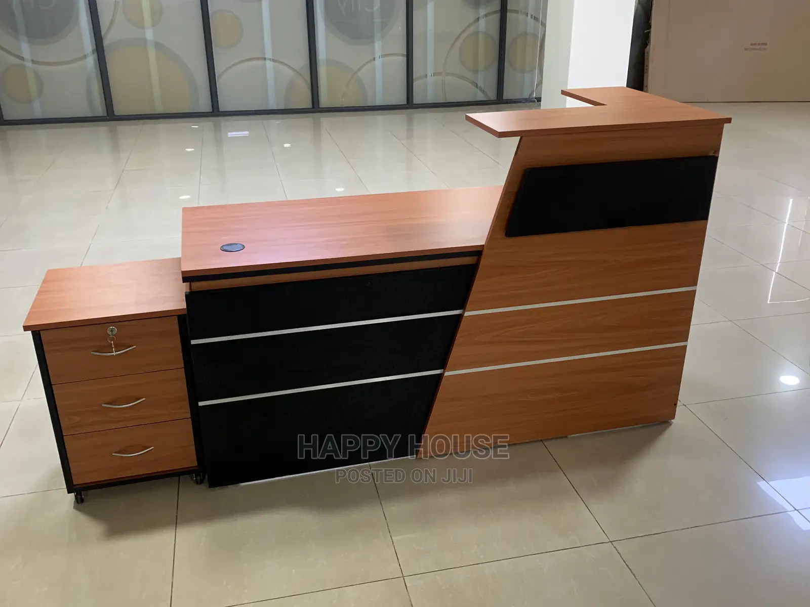 Executive Reception Desk ( 1.6mtr )