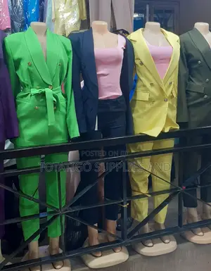 Ladyz Suits Class