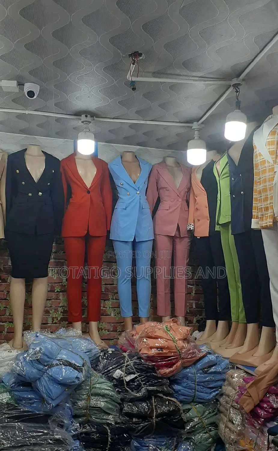 Classic Ladys Suits