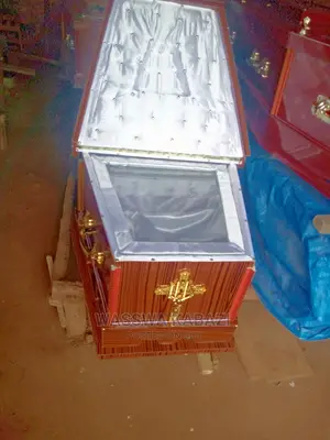 Cheap Coffins and Casket on Sale