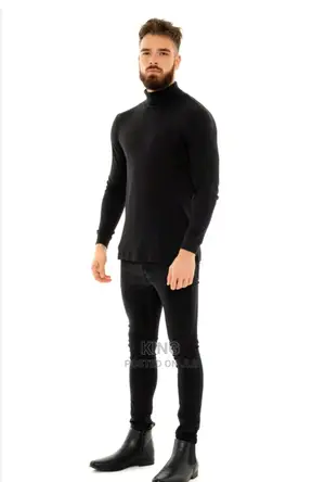 Turtle Royal Pull Neck T-Shirts