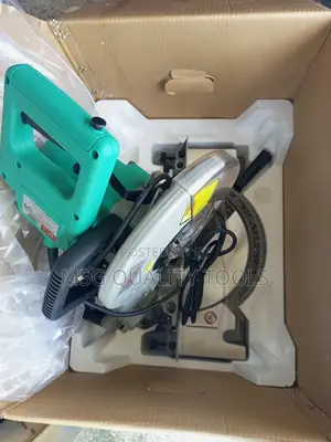 Miter Saw Dca