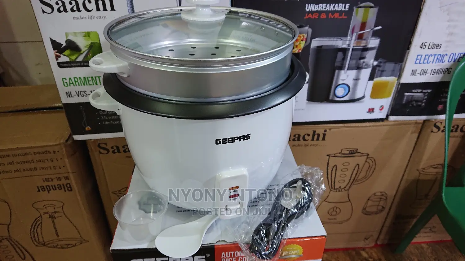 Geepas Rice Cooker 2.8 Liters
