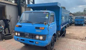 Isuzu Elf Dump 1979
