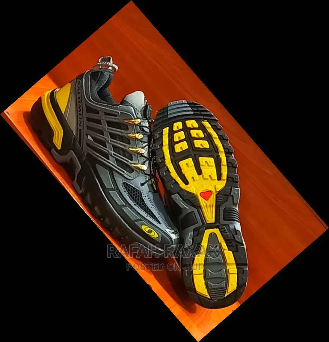 Salomon Classic