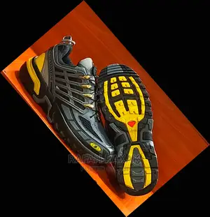 Salomon Classic