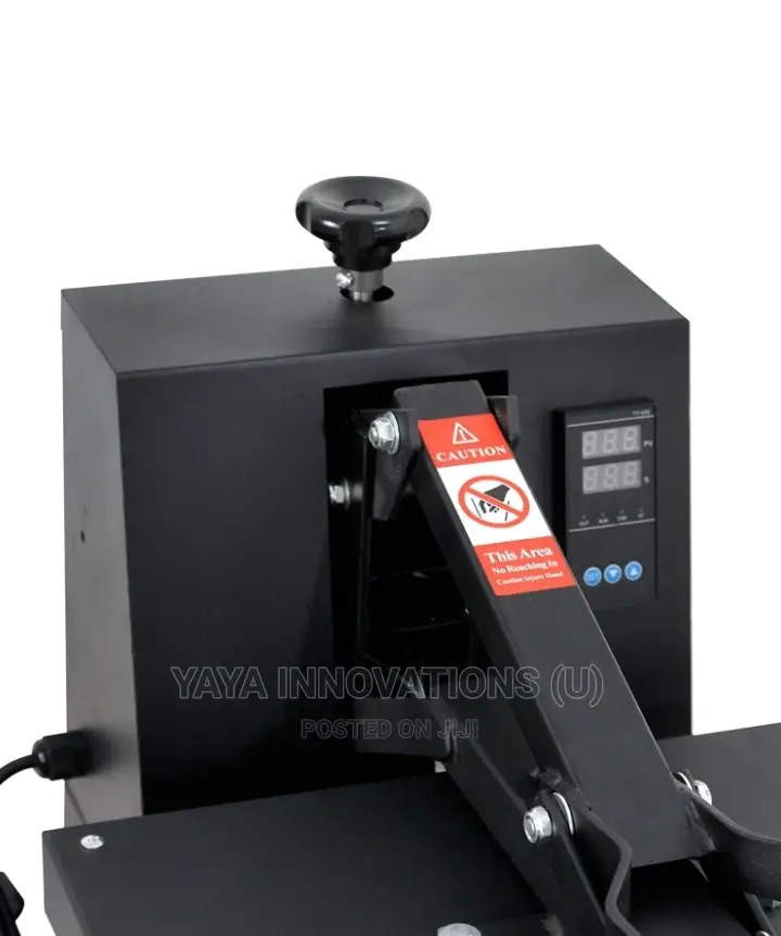 A Flatbed Heat Press Clamshell
