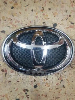 Hilux Revo / Rocco Grille Badge, Logo , Emblem