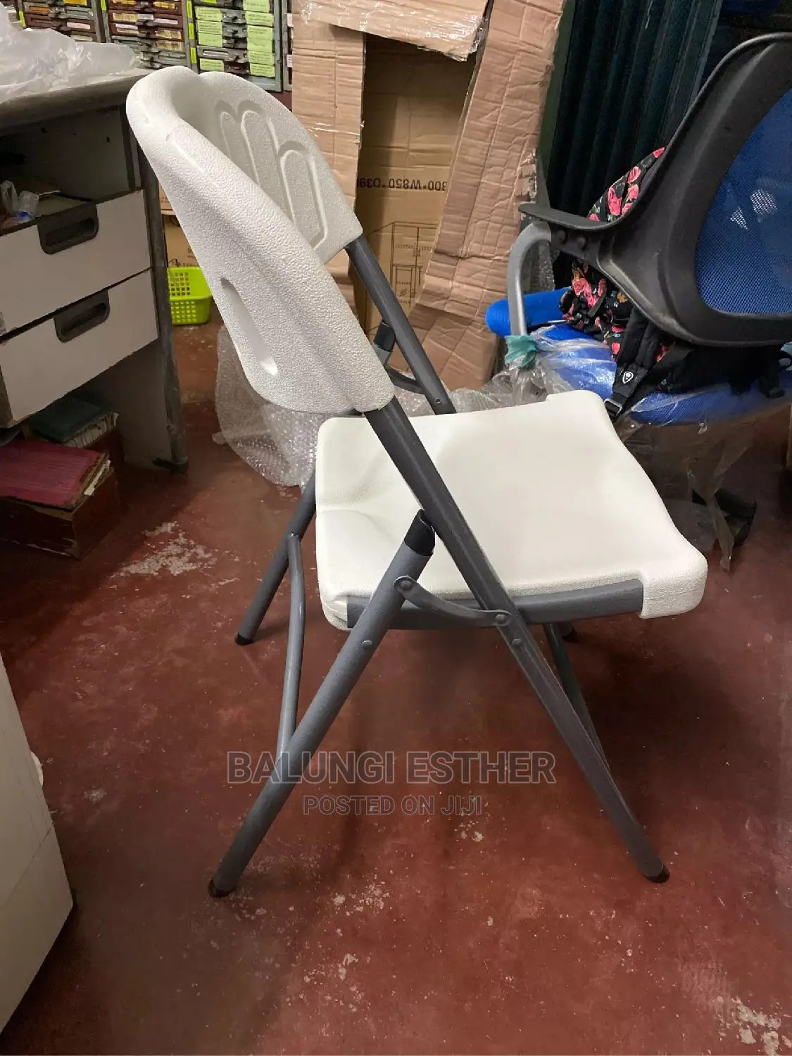 Hard Plastic Chairs