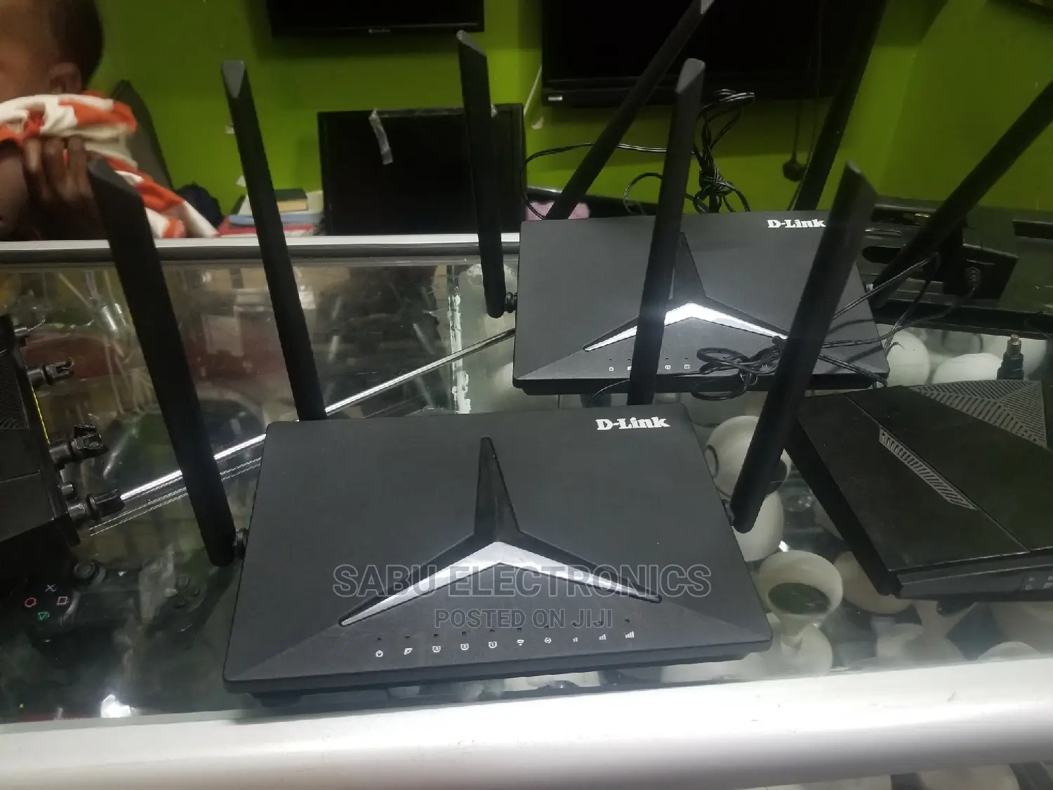 D-Link DWR-M920 5G N300 LTE Router