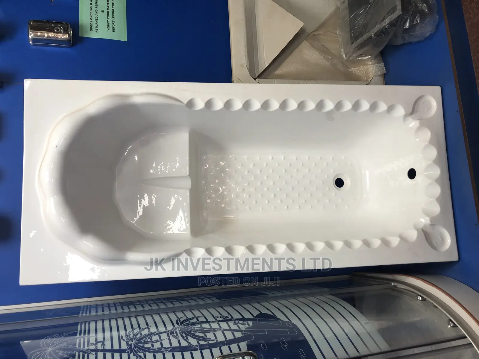 Bathtub Durable