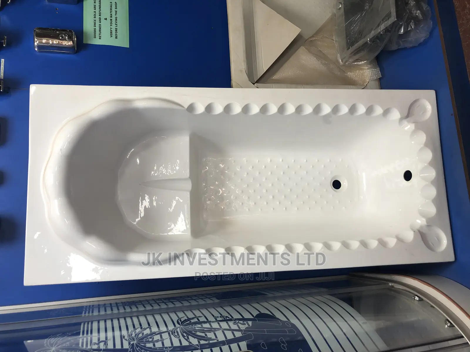 Bathtub Durable