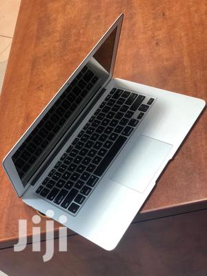 New Laptop Apple MacBook Air 4GB Intel Core I5 SSD 256GB