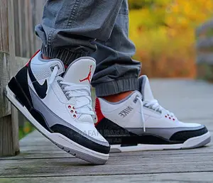New Jordan 4