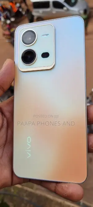 Vivo V25e 128 GB Yellow