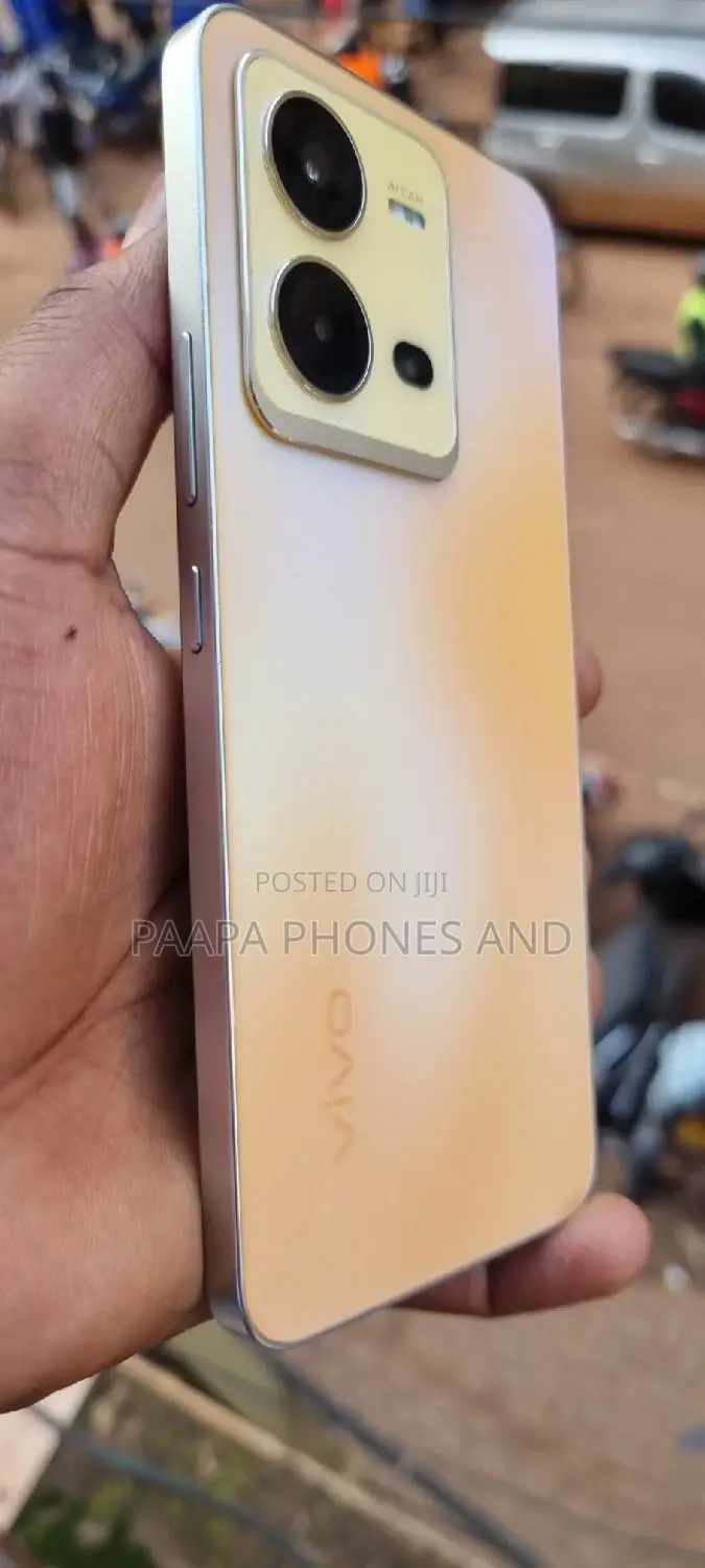 Vivo V25e 128 GB Yellow