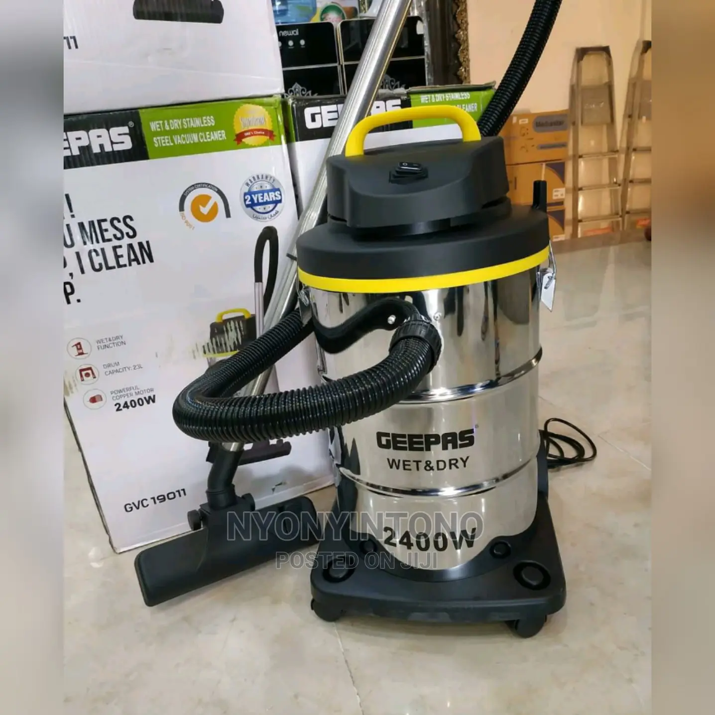 Geepas Vacuum Cleaner Dry Wet