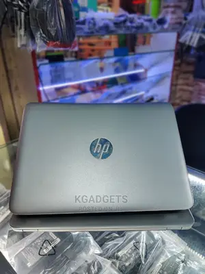 Laptop HP EliteBook 820 G3 4GB Intel Core I5 SSHD (Hybrid) 128GB
