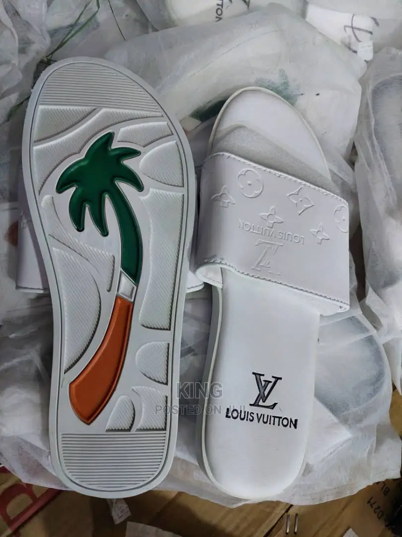 Under Armour Fine Sandals