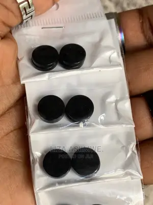 Men’S Black Magnetic Earpins