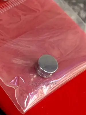 Men’S Silver Magnetic Earpins Available