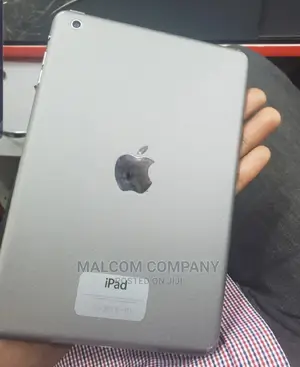 Apple iPad Air 32 GB Gray