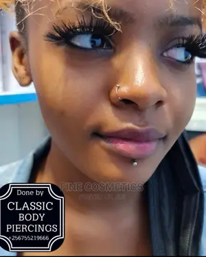 LIP PIERCING Kampala Uganda Monroe Piercing, Labret Piercing