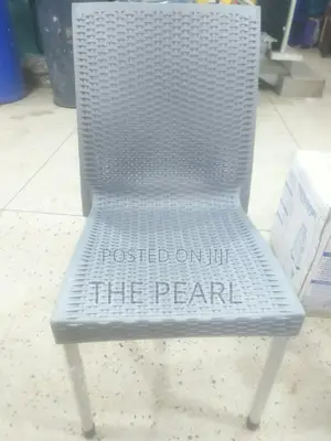 Armless Matted Chair