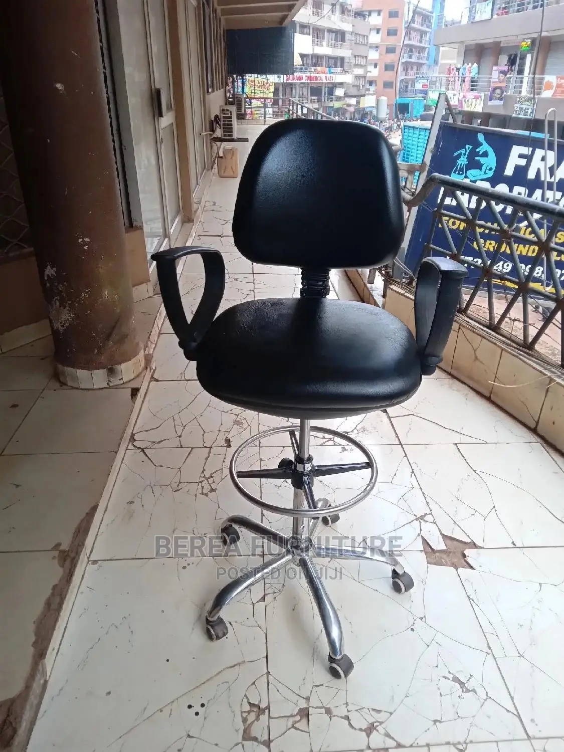 Office Chairs, Teller and Counter Chairs