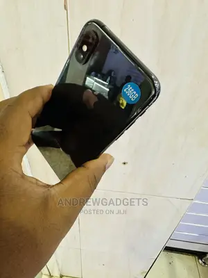 Apple iPhone X 64 GB Black