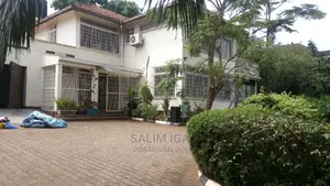 4bdrm Duplex in Kololo Property, Central Division for Rent