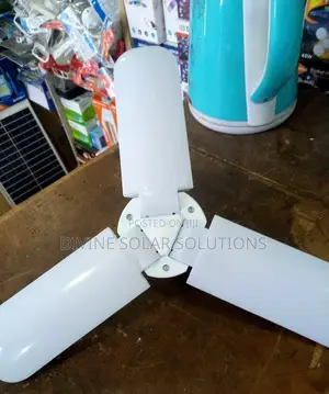 3 Blade Bulb