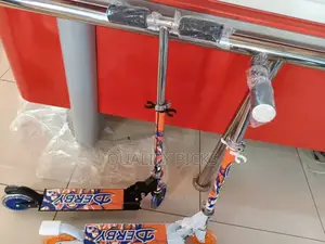 Kid's Folding Scooter