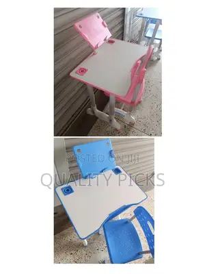 Kid's Adjustable Reading Chair and Table