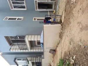 Furnished 4bdrm Duplex in Kira Tarmack for Sale