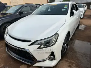 Toyota Mark X 2013