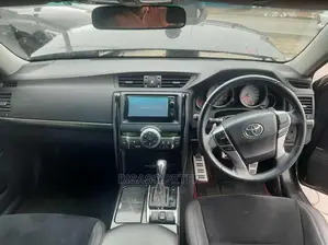 Toyota Mark X 2013