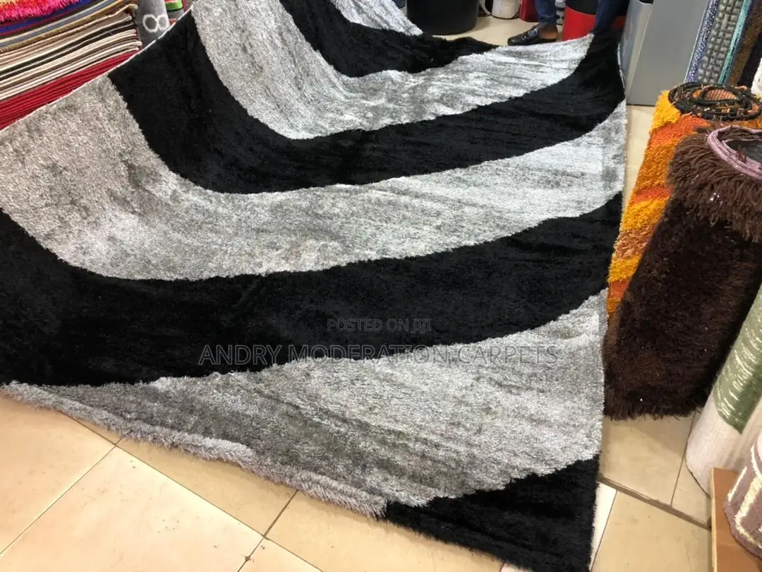 Woolen Carpets