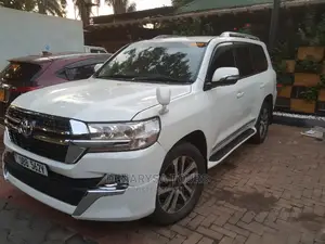 Landcruiser V8 Car for Hire-Rent, Selfdrive Allowed