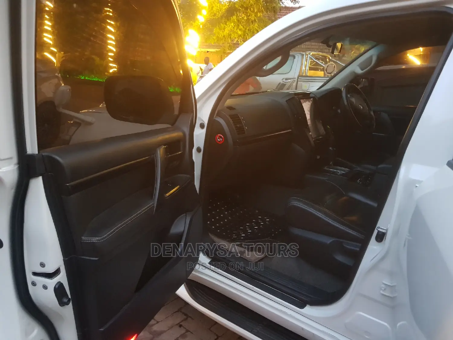 Landcruiser V8 Car for Hire-Rent, Selfdrive Allowed