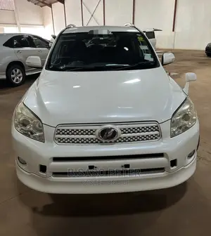 Toyota RAV4 2008 White